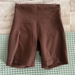 Lululemon  Wunder Train High-Rise Short 6"
Java size 4 Photo 0