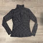 Lululemon  Sz 4 &Go Take Off Long‎ Sleeve Athletic Workout Women’s Yoga Shirt Top Photo 7