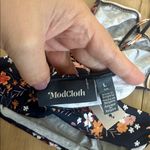 Modcloth 4/$25 NWT  Floral Navy Tank Top with Trim Sz L Photo 3