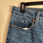 Old Navy  Women’s O.G.Straight High Rise Secret Slim Pockets Medium Wash Jeans 8 Photo 5