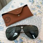 Ray-Ban Sunglasses Photo 0