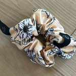 Rag and Bone Addison Wide Scrunchie. Yellow & black. NWOT, yellow, black, white Photo 0