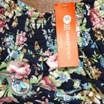 Urban Coco  Floral Print Pants SIZE M Photo 2