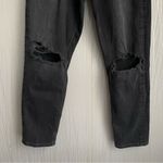 American Eagle Highest Rise Mom Jean Size 4 Black Distressed Photo 1