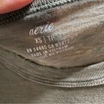 Aerie Khaki Olive Green Casual Crewneck Relaxed Fit T-Shirt Size XSmall EUC Photo 2