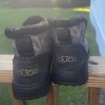 Hey Dude Ankle Boots Photo 3