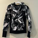 Lululemon Scuba Hoodie III Static Mist White Black Photo 3