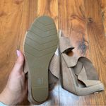 Eileen Fisher  Kes 2 Perforated Wedge Sandal Tan Nude 7.5 Photo 7