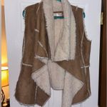 Xhilaration Tan and Cream Teddy Jacket Cozy Layering Essential Photo 2