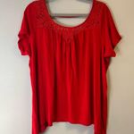 Torrid  Tee Red Scoop Neck Lace Inset w/ Cut Out Back Sz 1 (1X) EUC Photo 2