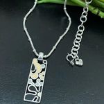 Brighton Retired  “Spring Hill” Black/Cream Enameled Flowers Pendant Necklace Photo 3