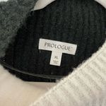 Prologue  black and white mock neck sweater  - XL Photo 2