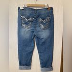 NWT WallFlower Women’s Plus Size 14W Cuffed Capri Jeans Embellished Pocket Blue Photo 1