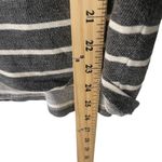 AQUA Bloomingdals  Size Small Lightweight‎ Grey White Stripped Sweater Photo 7