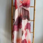 EXPRESS Pleated Maxi dress Photo 0