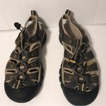 Keen  outdoor footwear fisherman walking hiking trail sandal women size 8.5 Photo 3