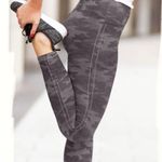 Spanx Look at Me Now Seamless Leggings in Heather Camo Size XS NWT Photo 2