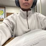 Sperry White pullover Photo 2