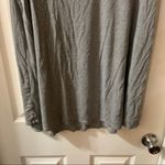 Hue  Grey V Neck Short Sleeve Basic Tee Large Photo 5