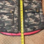 Cynthia Rowley  Womens Size L Quilted Vest Zip Front Snap Front Pockets Camo Photo 4