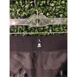 Ultracor  Womens Black Camo High Waist Leggings Size XS Skulls Photo 3
