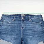Torrid 5 Inch Mid-Rise Short Split Hem Cuffed Dark Wash Denim Plus Size 18 Photo 6