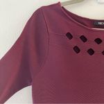 Nic+Zoe Dress Time Out Twirl 3/4 Sleeve Knit Cut Out Dress in Wine Sz M NWT Photo 5