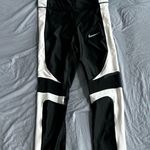 Nike Nile dry fit leggings Photo 1