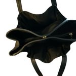 Relic Women's Black Geometric Shoulder Bag with Multiple Compartments Photo 7