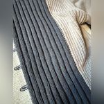 Colorblock Sweater with a Bow in the back Gray Size L Photo 7