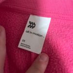 Target  Sweatshirt Crewneck Photo 1