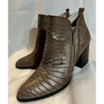 Donald Pliner DONALD J PLINER Elton Brown Pewter Leather Metallic Ankle Bootie Boots Sz 9 Photo 3