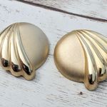 Vintage Clip On Earrings Photo 1