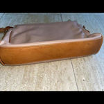 VALENTINA ITALIA Triple Compartment Leather Tan Brown With Beige‎ Interior Photo 3