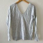 ZARA  Knit Classic V-Neck Sweater (Women's Size Small), Grey Ladies Sweater Photo 0