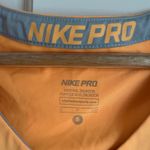 Nike Vintage  Pro top Photo 1