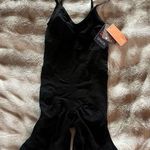 Sensil Women's Size M/L Black One Piece Bodysuit Body Shaper NWT Size M Photo 0