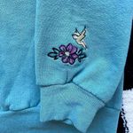 Top Stitch Blue Birdhouse Crewneck Size M Photo 3