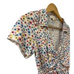 Pie In The Sky  Juniors Solid Floral Cropped Front Ruched Collared Top, Small Photo 3