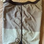 Vuori  Shorts  Photo 2