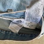 Levi's 501 light wash mid rise denim shorts Photo 2