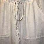 Le lis Flowy White Pants Photo 2