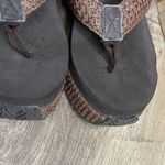 Volatile Brown Woven Platform Flip Flops Sandals Size 9 Photo 3