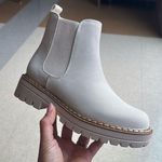 Soda Chelsea Lug Sole Ankle Bootie Photo 2