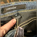 Jordache  High-Waisted Skinny Jeans. Woman’s. Blue. Size: 14 (104) Photo 3