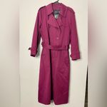 London Fog Vintage  Women's Trenchcoat Burgundy 
Size 12 Regular Photo 1