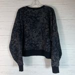 Under Armour Women's Camo Rival Fleece Crew Sweatshirt loose fit size L Photo 2