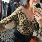 Leopard Print V Photo 4