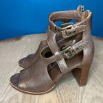 Donald J. Pliner Ronnie Leather Stacked Heel Open Toe Sandals Women’s Size 8.5 Brown Photo 3