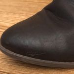 G by Guess  brown size zip up ankle booties size 9.5 Photo 9